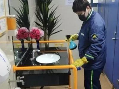 上海公厕保洁新规出炉 一客一洁 避免引发病毒交叉感染